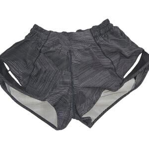 Lululemon Hotty Hot Short Navy Blue Striped 2.5” , Size 4 EUC W7AJT